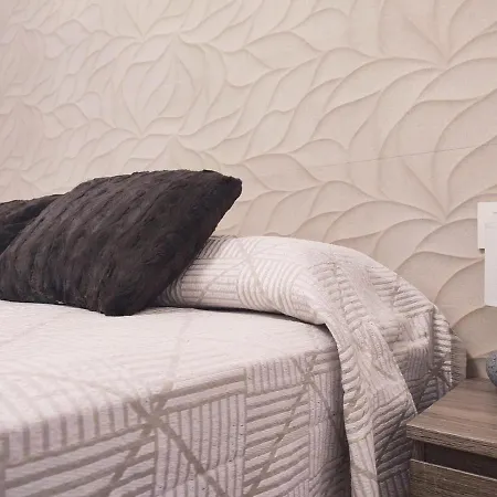 Fantástica Cusmano Con Piscina Privada