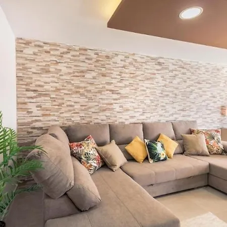 فيلة Fantastica Cusmano Con Piscina Privada